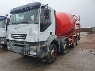 شاحنة خلط الخرسانة Stetter  ذات شاسيه IVECO Trakker 380