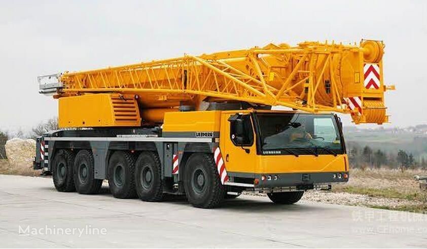 شاحنة رافعة Liebherr LTM1220-5-2