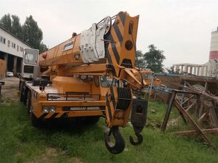 شاحنة رافعة TADANO TG900E