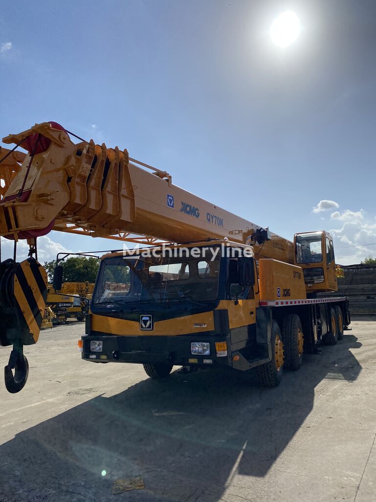 شاحنة رافعة XCMG XCMG QY70K used 70 ton hydraulic mounted mobile truck crane