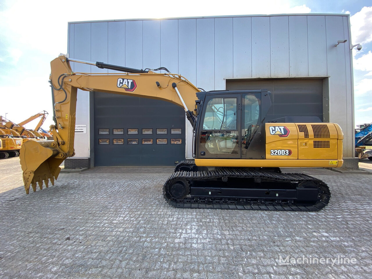 جديد حفارة مجنزرة Caterpillar 320D3 - NEW / bucket with teeth / hammerlines