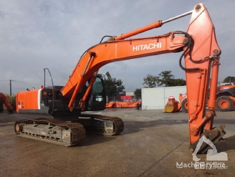 حفارة مجنزرة Hitachi ZX 250 LCN-3