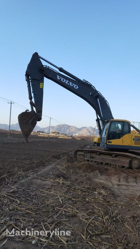 حفارة مجنزرة Volvo EC480DL