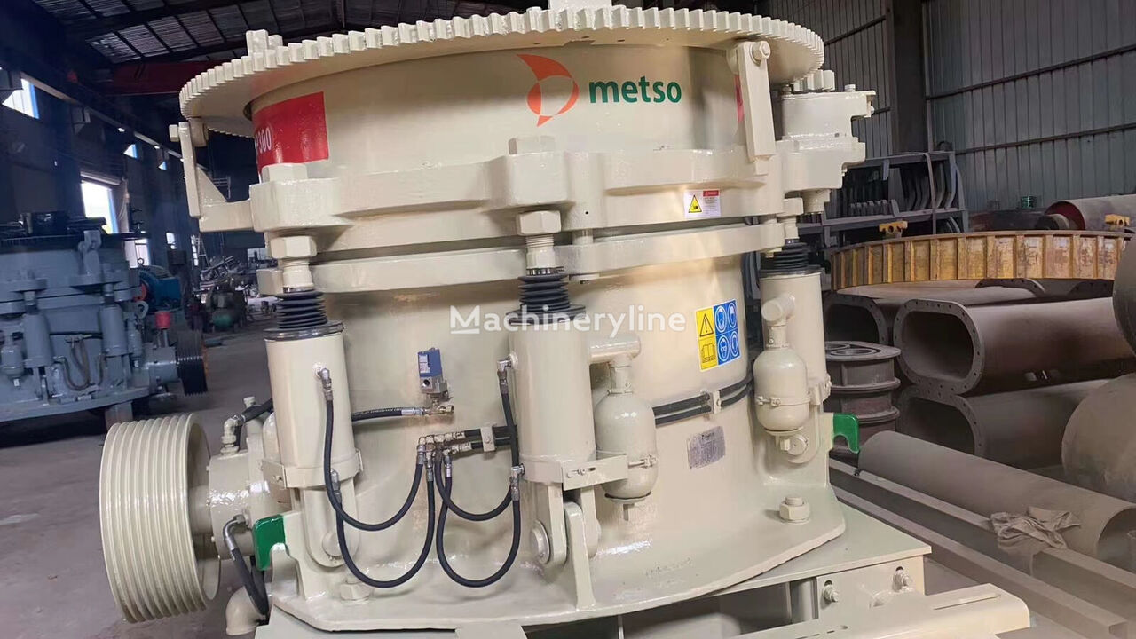 كسارة مخروطية Metso HP300